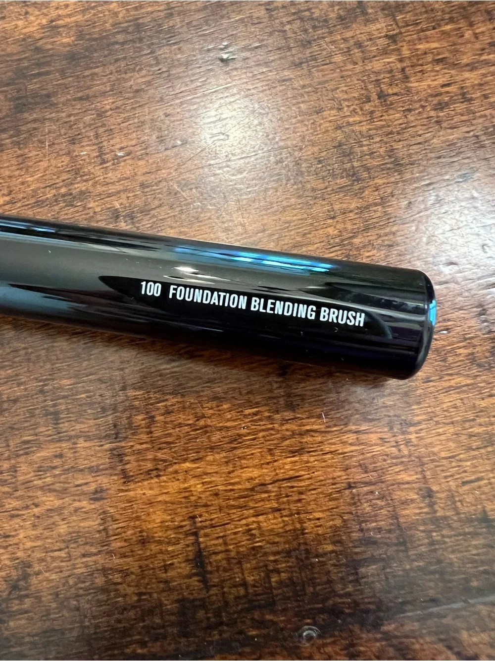 IL MAKIAGE 100 Foundation Blending Brush